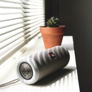 Smartsound Portable Speaker - powerful bass & bluetooth